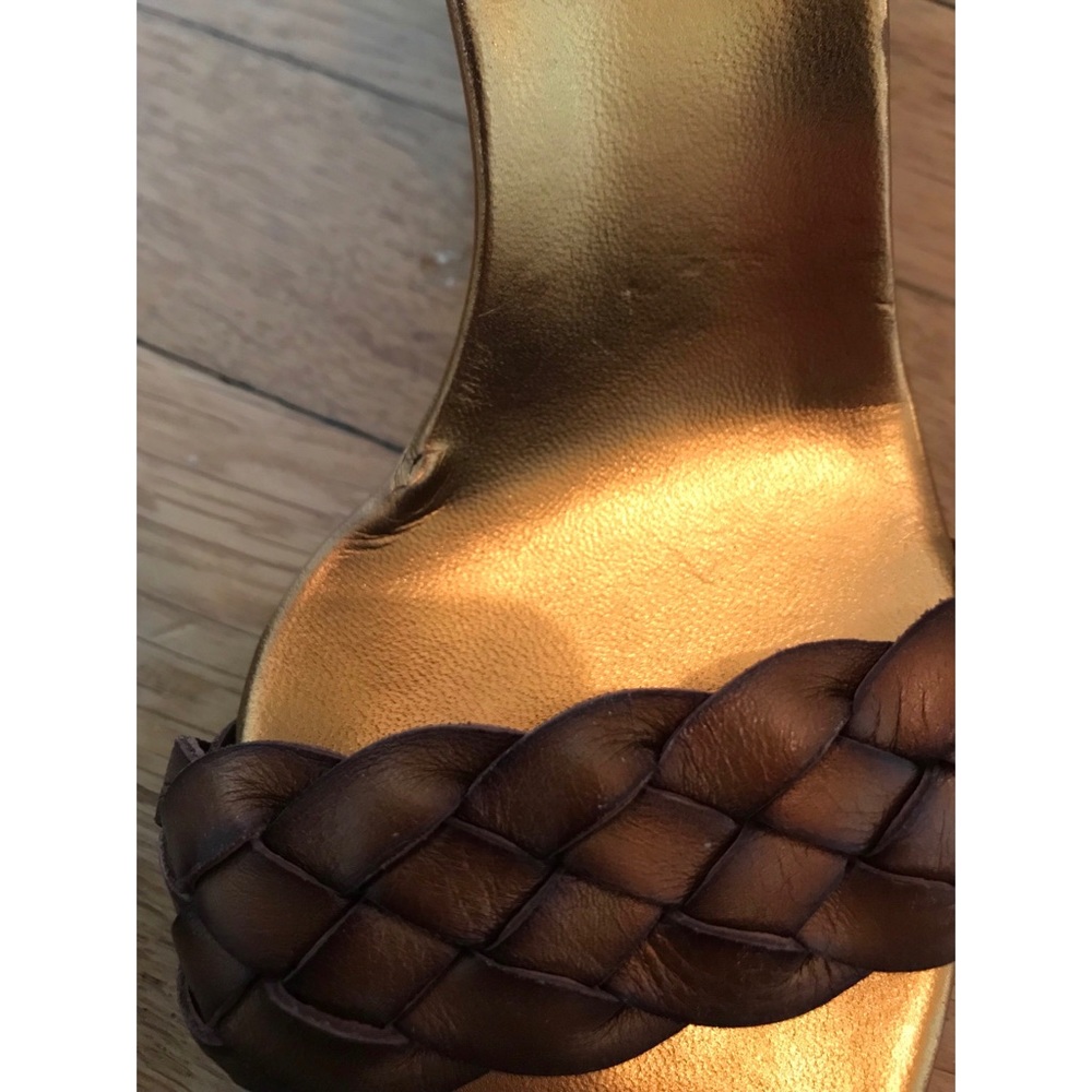 Gucci Gold Leather Braided Platform Sandal - Picture 8 of 8